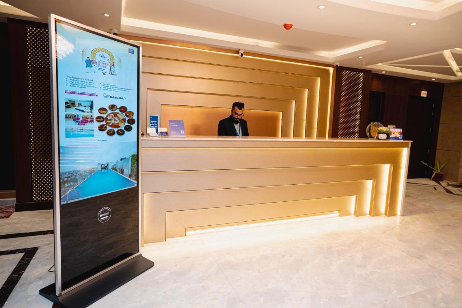 Royal Raj Hotel Radźszahi Zewnętrze zdjęcie